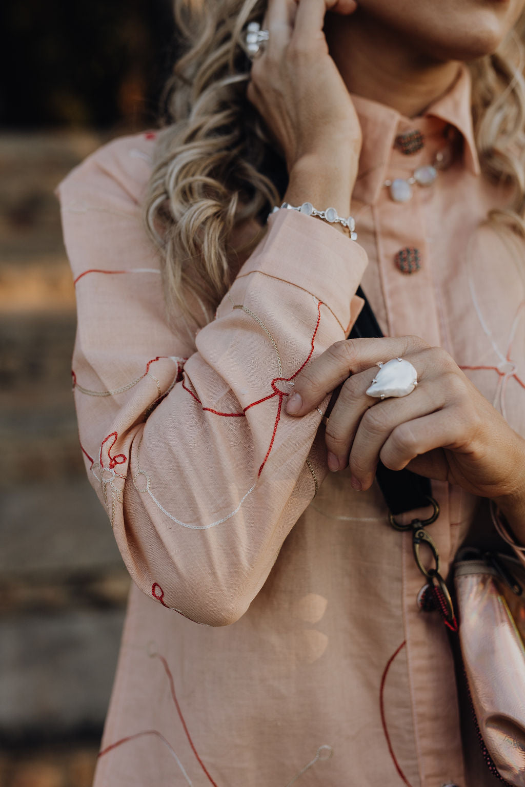 Embroided long sleeve linen shirt